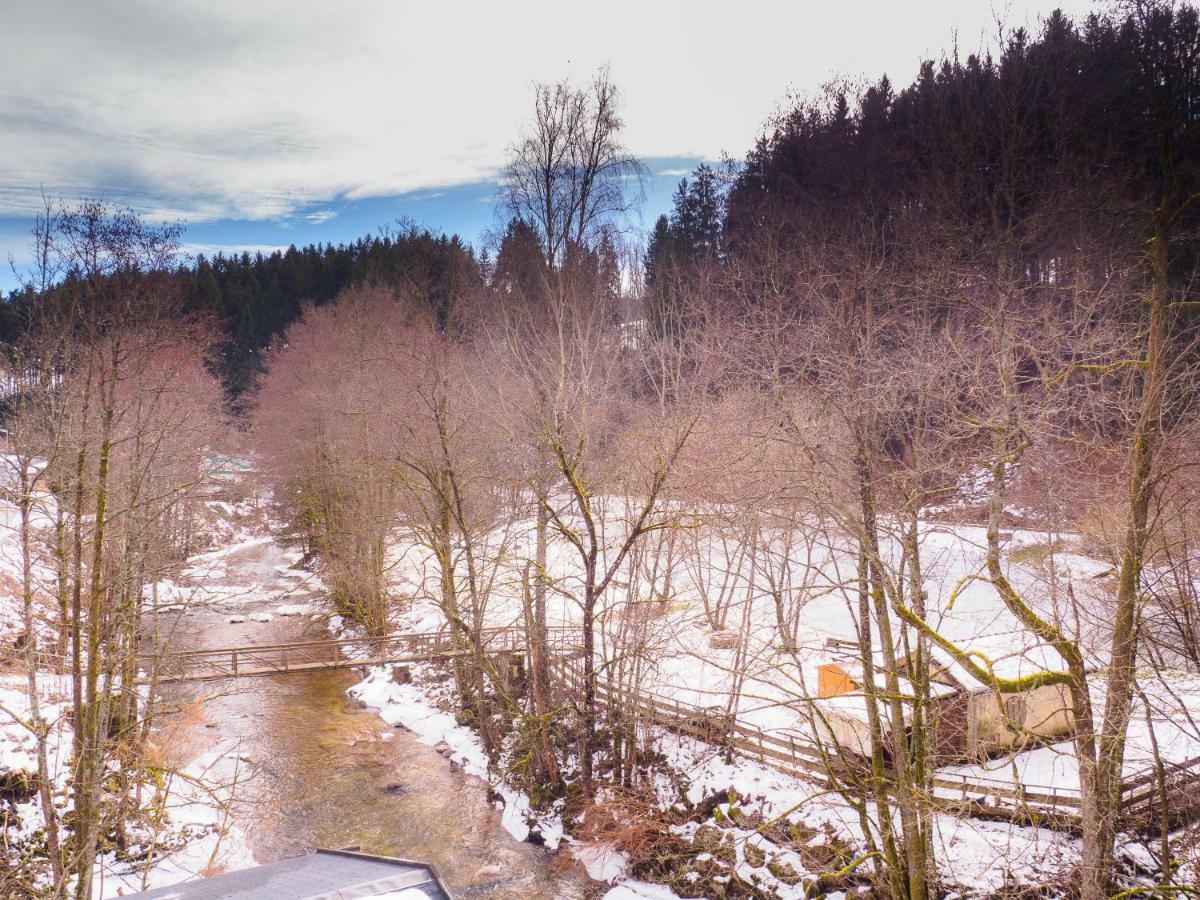 Haus Am Fluss Apartment Baiersbronn Exterior foto